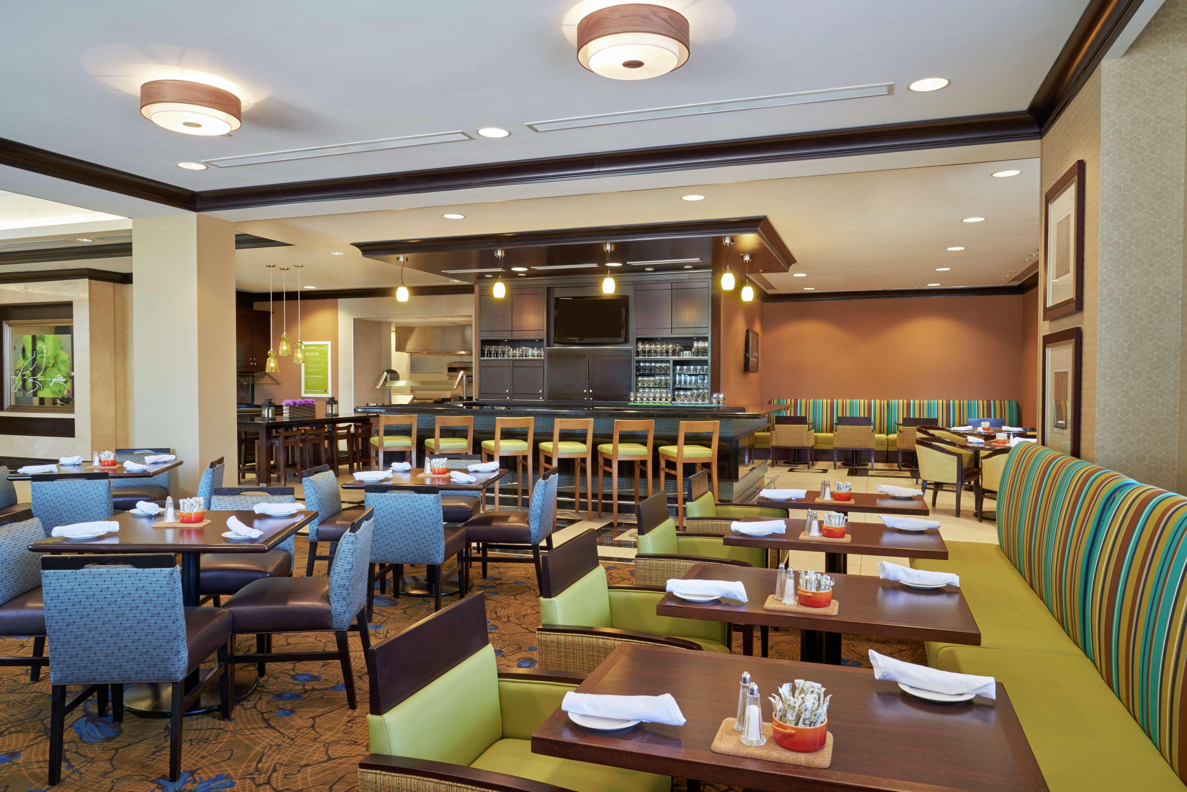 Hilton Garden Inn Toronto Airport West/Mississauga Exterior foto