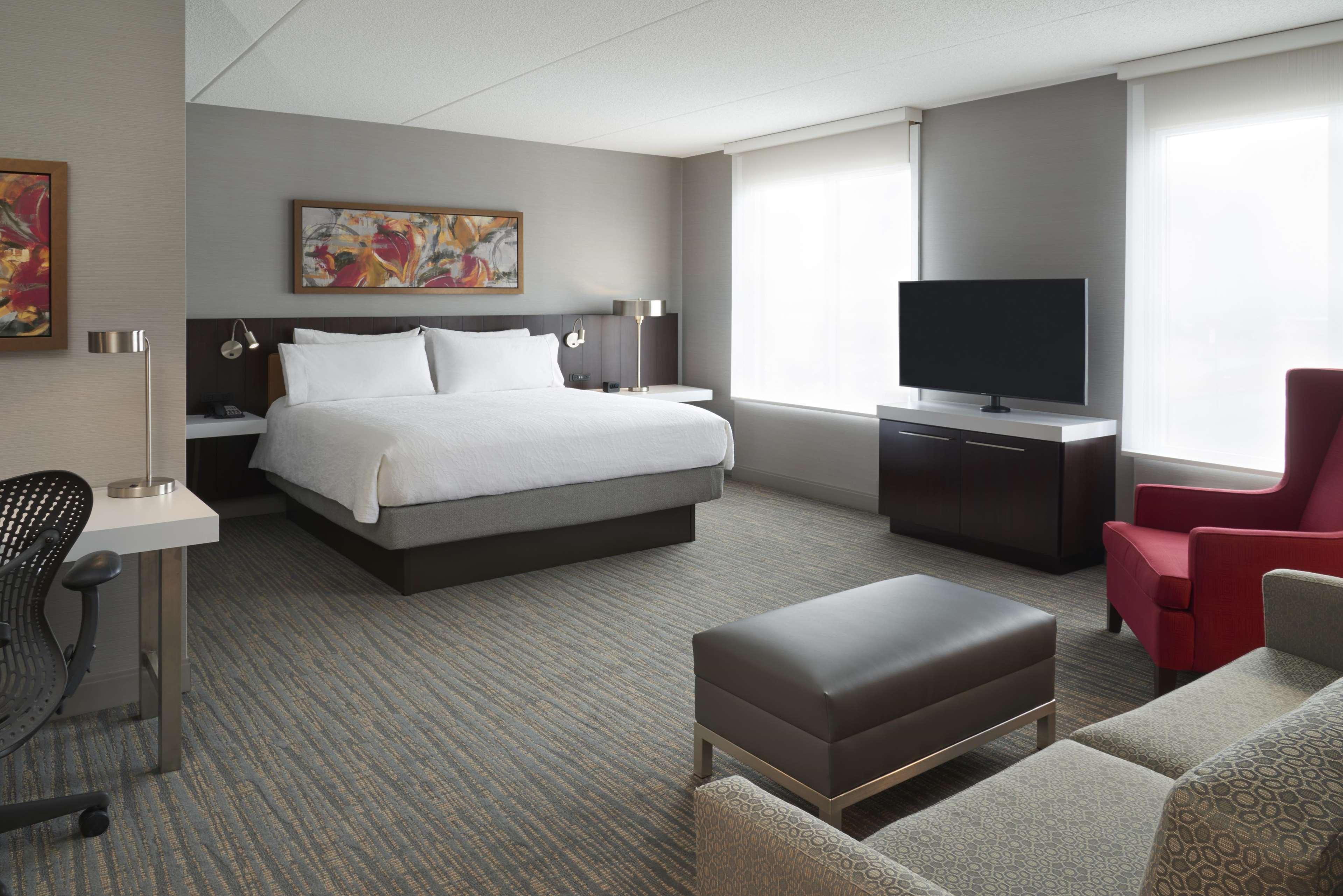 Hilton Garden Inn Toronto Airport West/Mississauga Exterior foto
