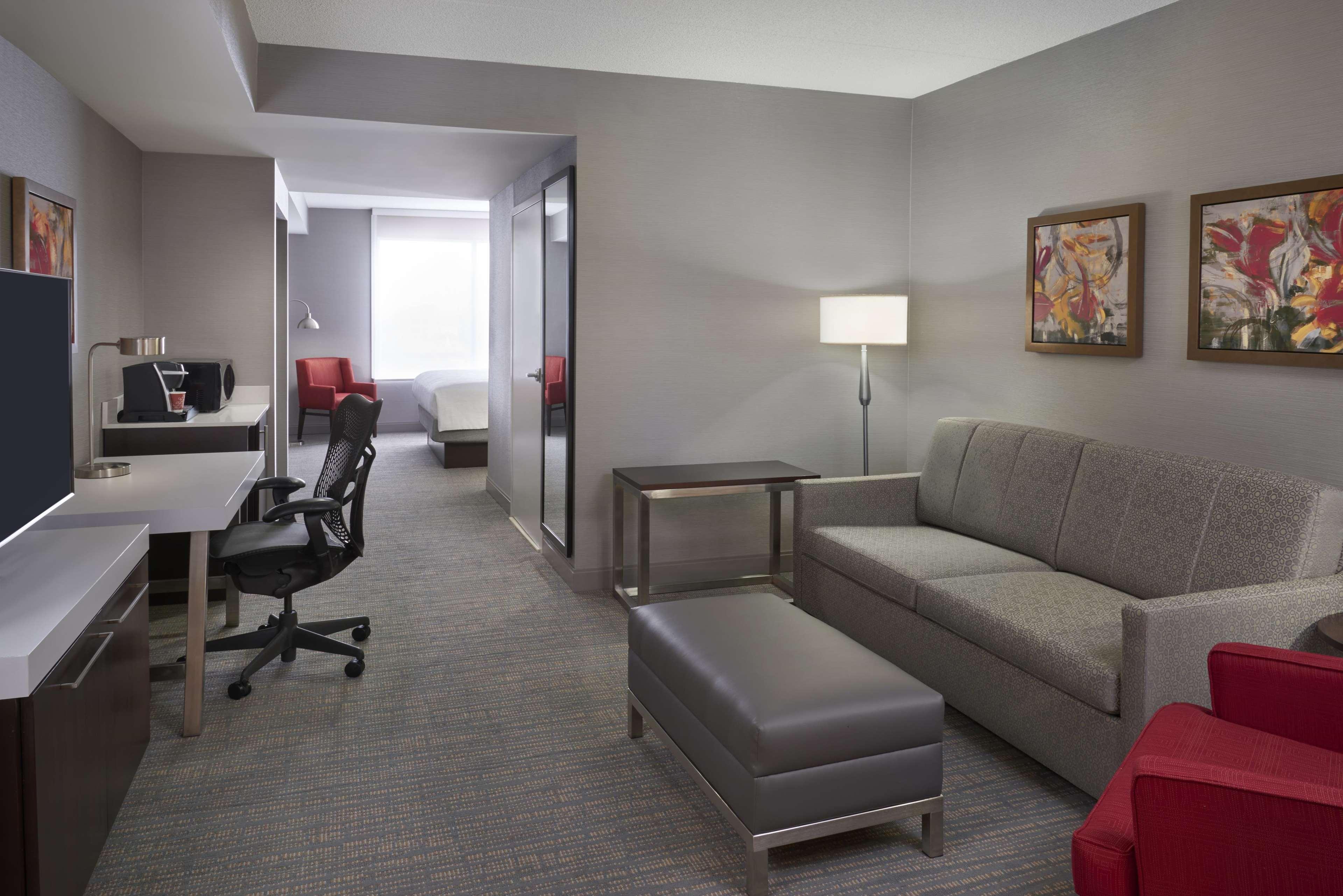 Hilton Garden Inn Toronto Airport West/Mississauga Exterior foto